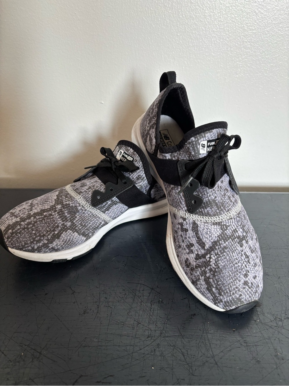 New Balance Women's Grey and Black Patterned Athletic Sneakers